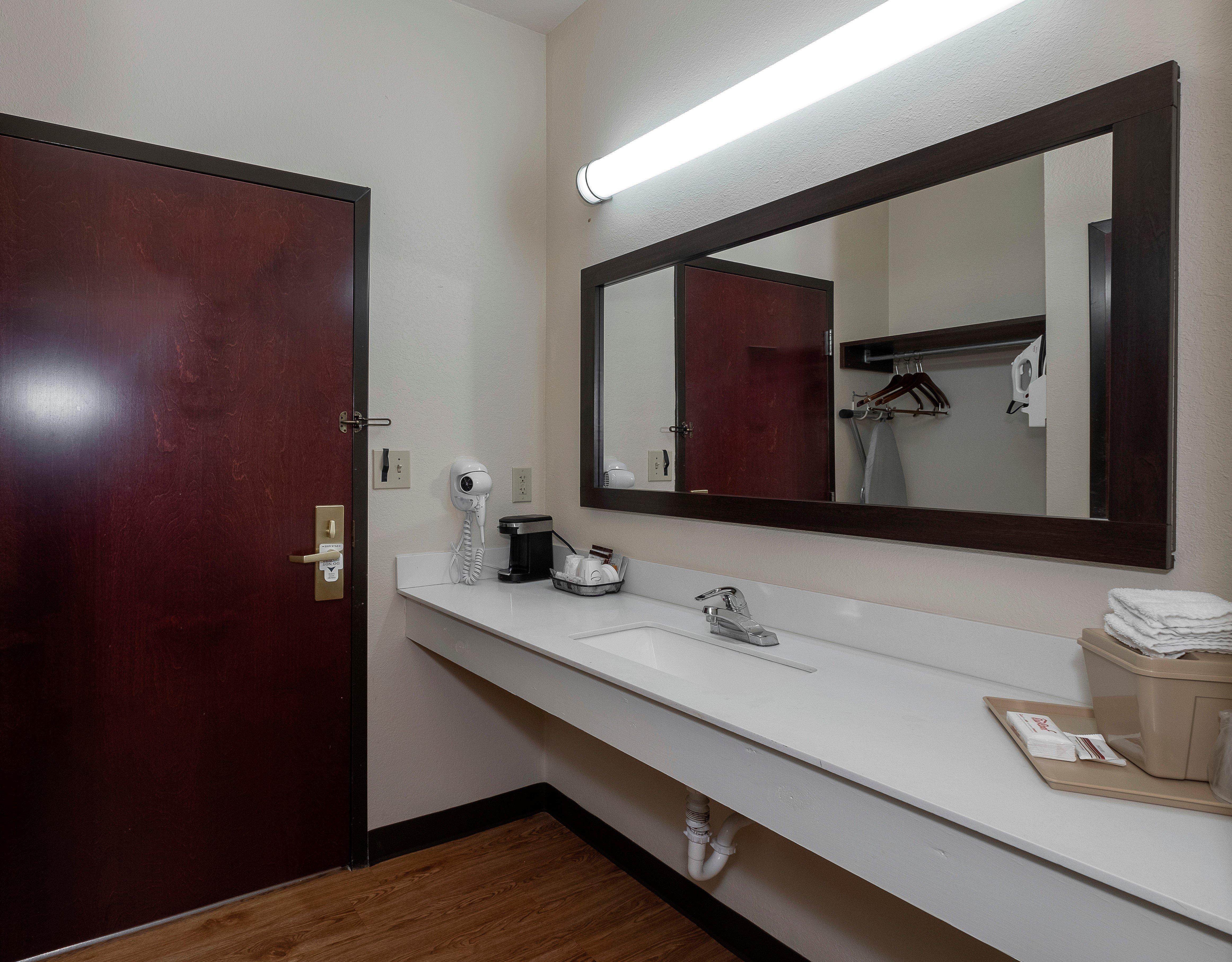 Red Roof Inn Hartselle Екстериор снимка